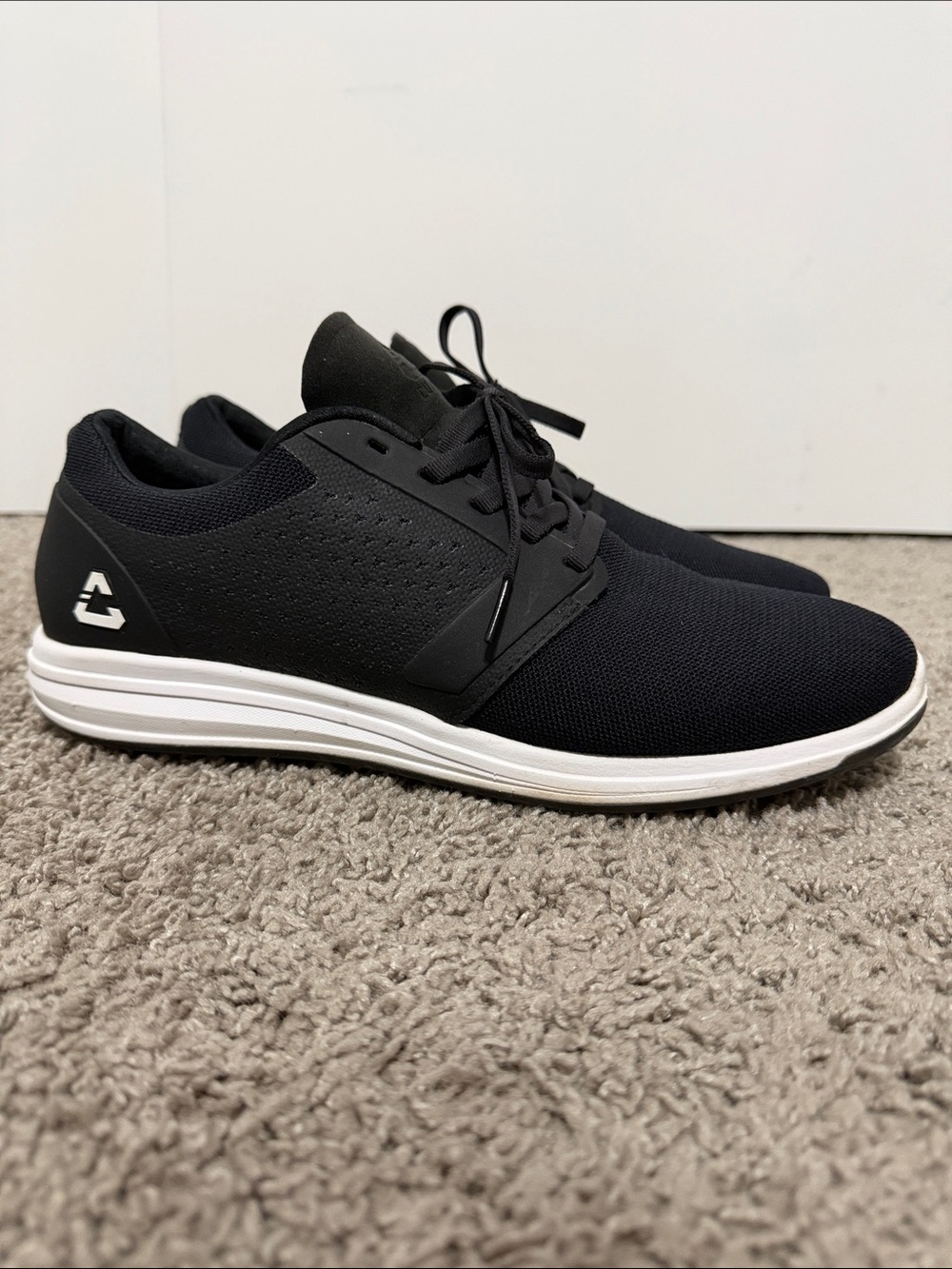Travis Mathew The Moneymaker Spikeless Golf Shoes ⛳️